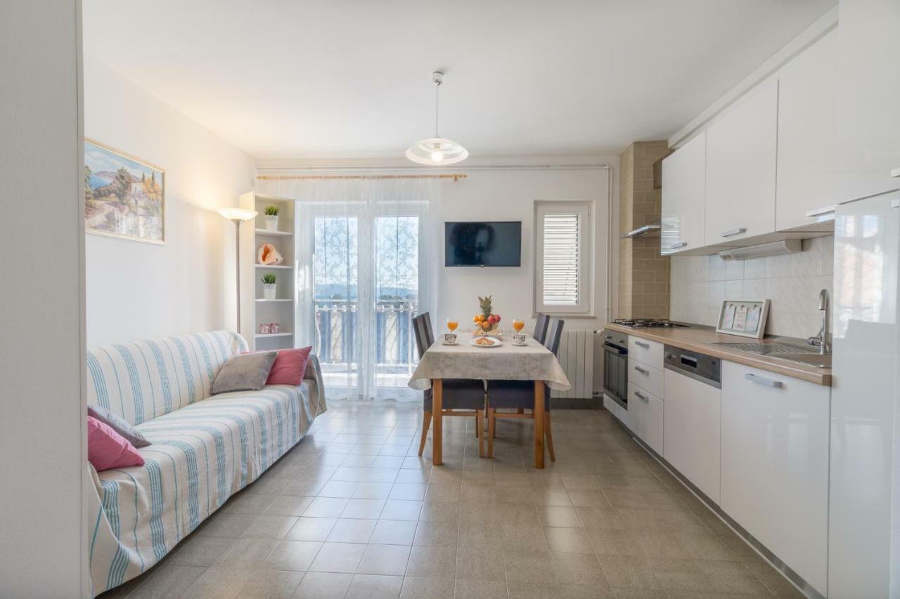 Apartment La Mare Stobreč Εξωτερικό φωτογραφία